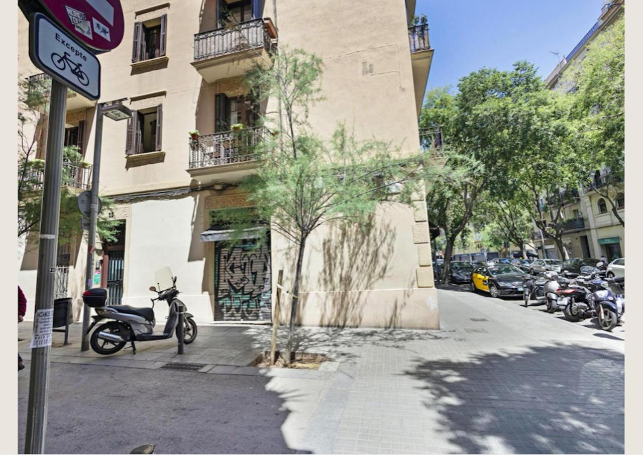 Great Apartment In Sagrada Familia With Balcony 바르셀로나 외부 사진