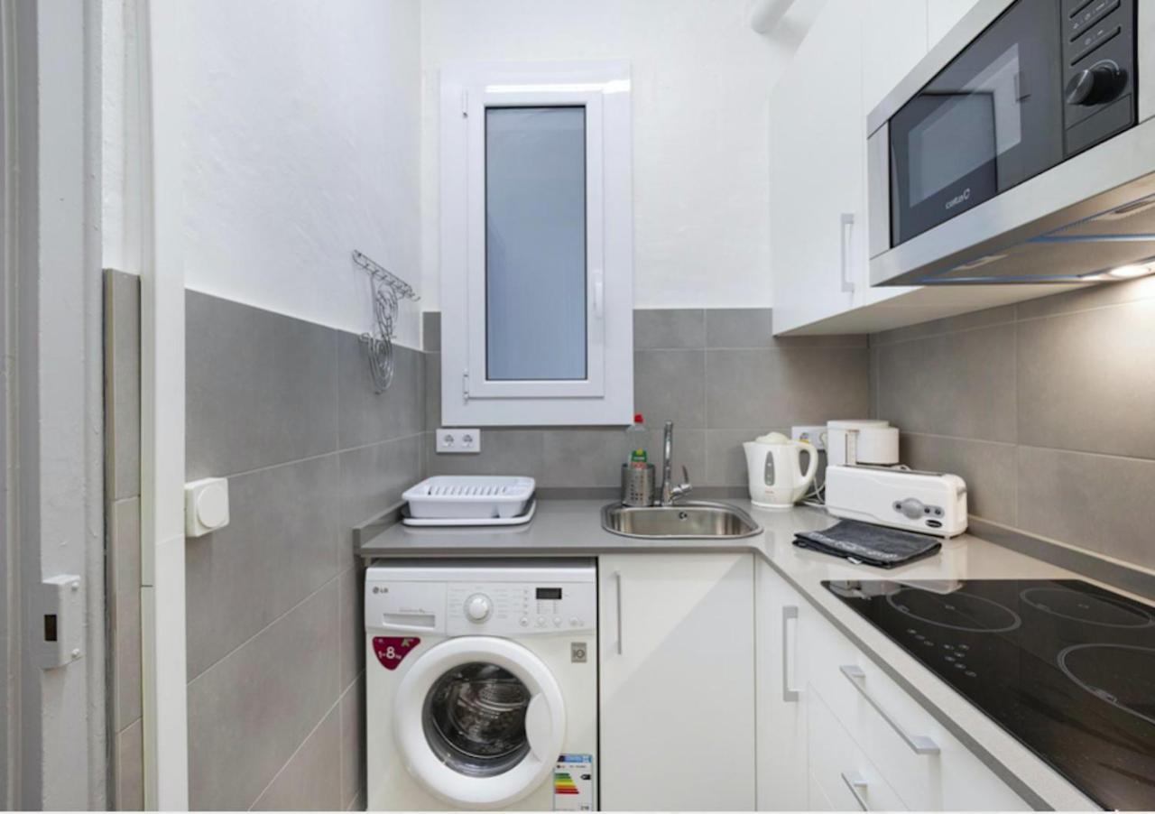 Great Apartment In Sagrada Familia With Balcony 바르셀로나 외부 사진