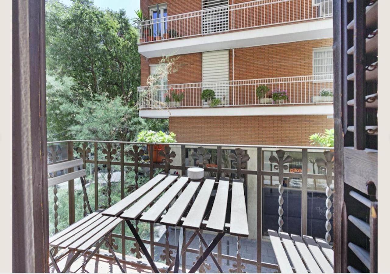 Great Apartment In Sagrada Familia With Balcony 바르셀로나 외부 사진