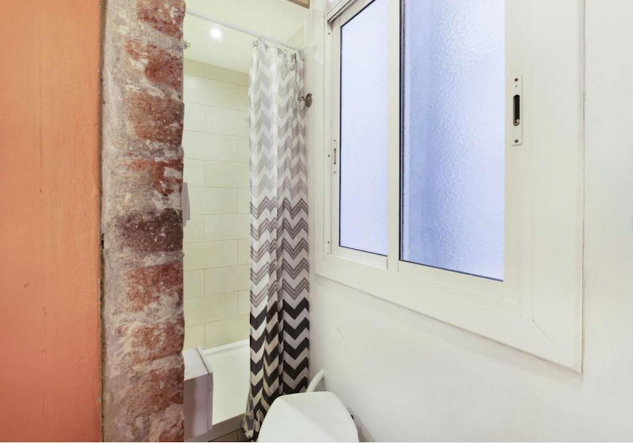 Great Apartment In Sagrada Familia With Balcony 바르셀로나 외부 사진