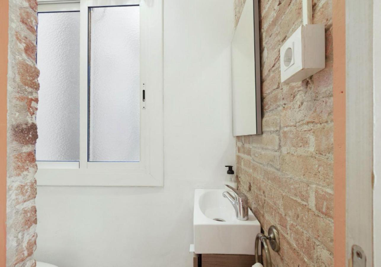 Great Apartment In Sagrada Familia With Balcony 바르셀로나 외부 사진